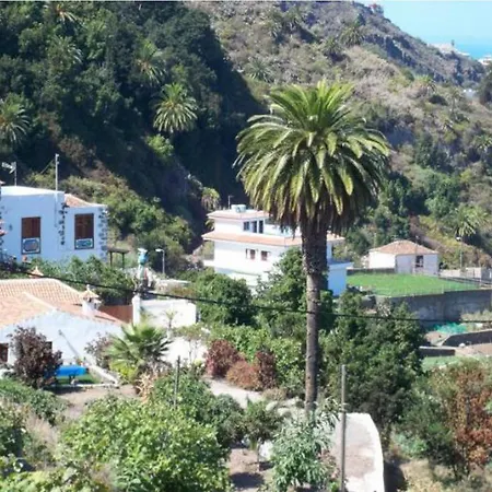 Live Con Cueva La Furnia 1 Casa rural *