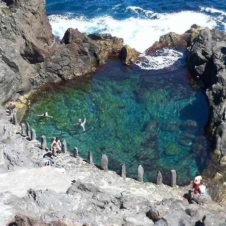 Live Con Cueva La Furnia 1 Casa rural Icod De Los Vinos