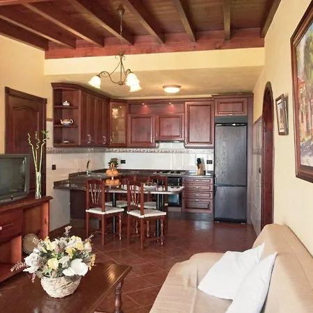 Casa rural Live Con Cueva La Furnia 1