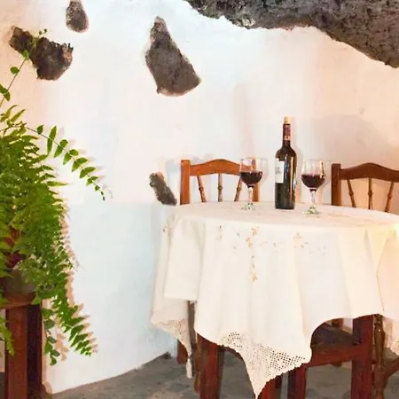 Live Con Cueva La Furnia 1 Kır Evi Icod De Los Vinos